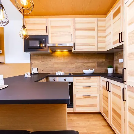 Slipper Friendly Holiday home *